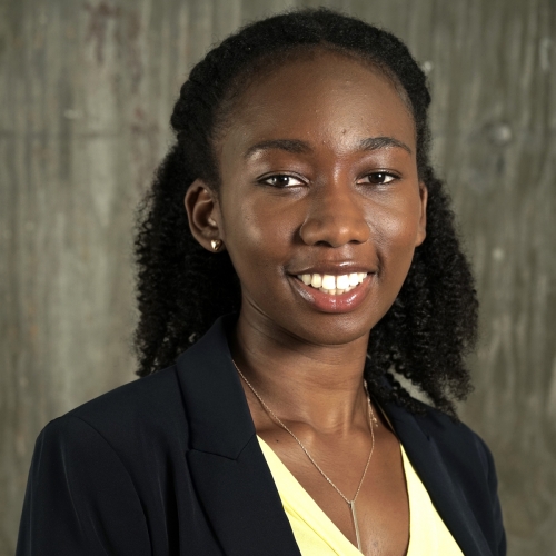Courtnie-Phillip-Headshot